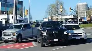 RED LIGHT RUNNER CAUSES CRASH | CAR CRASHES & KARMA