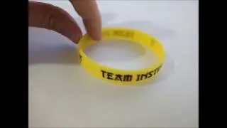 Pulseras pokemon TEAM INSTINCT - Silicona con logo en serigrafía - Pulserasbaratas.com