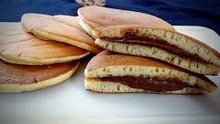 Japanese Pancakes Dorayaki!