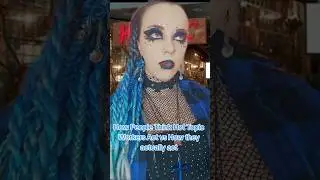 How Hot Topic Workers Actually Act 