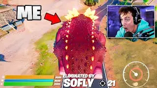 Surprising Youtubers With Hacked Klombo Skin!