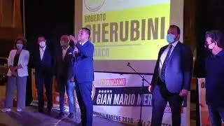 Paola Taverna Luigi Di Maio a MACERATA