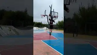 Переделал в воздухе #basketball #streetball