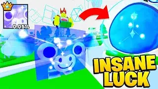 I GOT INSANE LUCK and HATCHED a TITANIC STARGAZING BULL in PET SIMULATOR 99!!