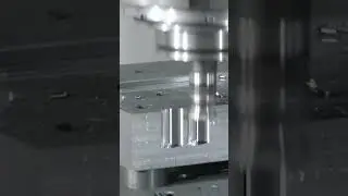 BONKERS! One insert for Face, shoulder and chamfer milling