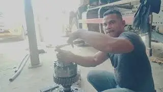 SANY DUMP TRUCK INSTALL POWER DIVIDER