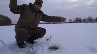 Рыбалка на Оке на протяжку, дурилку, еле пробился к реке, очень снежный декабрь 2023, циклон Ваня