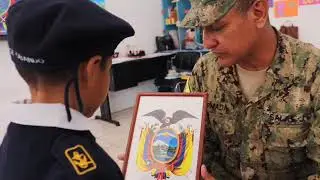DIA DEL ESCUDO DE ARMAS DEL ECUADOR
