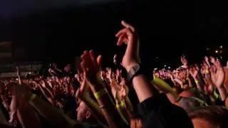Океан Ельзи 23.05.2017 @Avanhard Stadium (Lutsk) Не йди та Стіна. 07:12 Вакарчук з прапором України