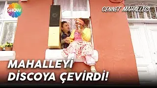 Cennet Mahallesi | Pembe yeni hoparlörüyle komşularına hava atıyor!