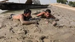 Catfish Hiding in Mud But The Boys Bring Those Fish Back (Fishing Video 2025)