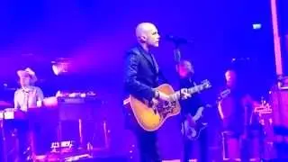 Juha Tapio - Älä lähde vielä pois, Live