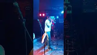 DeVonte Singh bringing HEAT 🔥 at the @NEPAScene Open Mic