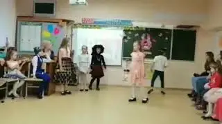 Сценка Жирафа и очки