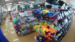 Купили новую обувь и пикачу