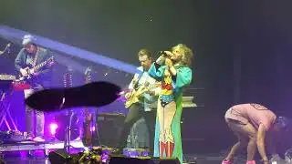 The Flaming - She Don't Use Jelly @ MSG, 09-11-2024