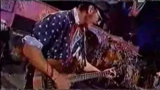 Primus Playing Master of Puppets (Intro Only)