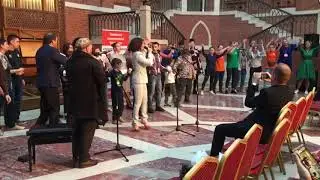 Катя Чистова гимн «Мы меняем мир» фестиваль «Люди как люди»