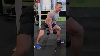 How to do a one-arm deadlift correctly