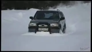 Опель Фронтера В 2.2 в снегу.