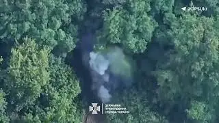 Аеророзвідники ДПСУ знищують техніку та озброєння ворога на Сумському напрямку