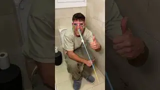 CUANDO tu PADRE ENTRA al BAÑO…🚽👨🏻 