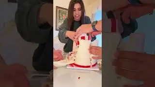 I ruined my bro’s birthday cake. that styrofoam was still good tho. Ate! 