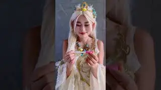 被欺负的她变成了白天使。#天使 #小丑 #超人不会飞