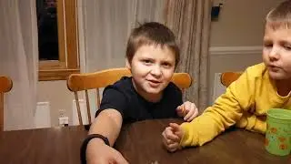 Candy Pop Popcorn Review: Made with Sour Patch Kids
