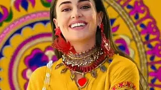 Esra bilgiç Vs ozge torer ❤❤🌹#viralshort #youtubeshorts