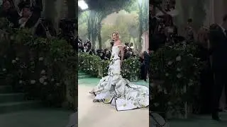 Met Gala 2024: Gigi Hadid