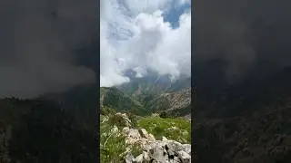 Выше гор только облака