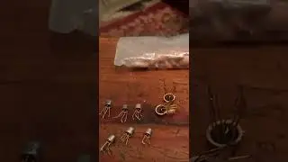 драгоценные металлы в магнитофоне Вега .