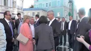 ИНФО Сергей Собянин прогулялся по обновленной Большой Никитской улице 31 08 15