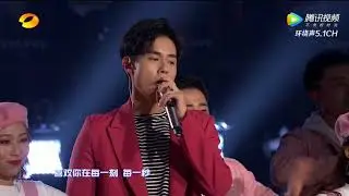胡一天献唱《小美好》主题曲向观众抛媚眼   trimmed