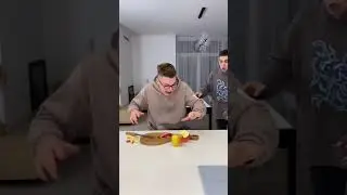 УОБЯКОВ ОТРУБИЛ СЕБЕ ПАЛЕЦ!!!😲😲| 100% ПРАНК