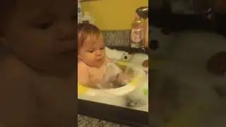 Aww! Baby's First Bath in Sink is Pure Joy #cutebaby