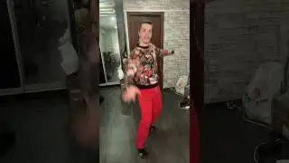 Мы танцуем танцы словно иностранцы