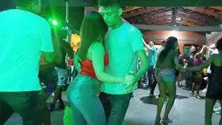 Porque tem que ser assim - Darlan cigano no Forró ( vanerão )