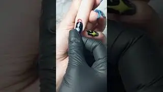 Клиенту не понравился маникюр 🥲🥲 #beauty #nails #nailsart #fakesituation #fakebloodprank #fakefinger