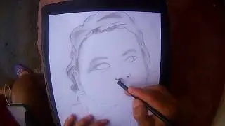 DESENHO SOMBREADO DE UM LINDO BEBÊ ECINHO FARIAS