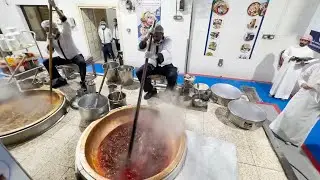 البحرين| لو رحت البحرين وماجبتش حلوى من شويطر كأنك مارحتش! هنوريكم  طريقة صناعة اقدم حلوى بحرينية