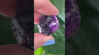 W7418-amethyst-rwanda-50.40-ct-rough-ravenstein
