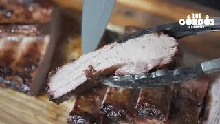 Los Gordos Monchies - Costillas de cerdo a la Meat Dealer cocinado en barril