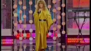 Алла Пугачева - Сады вишневые [LIVE, 2009]