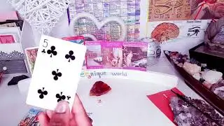 What Are They Thinking|Feeling? German | English Pick A Card! 🔮