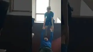 Joel can't carry DEAD Bodies