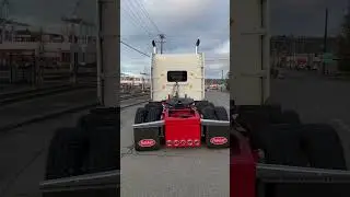 #389peterbilt