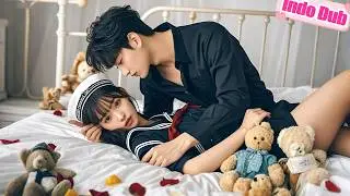 Demi uang, gadis polos jual malam pertamanya pada pria asing, tak disangka dia CEO—lalu dimanjakan!