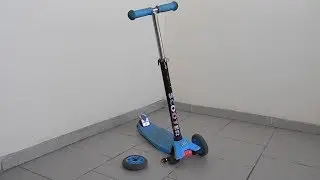 Repairing a children's scooter wheel (replacing the bearing)